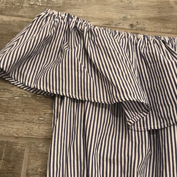 Off-The-Shoulder Bodysuit - Picture 2 of 2